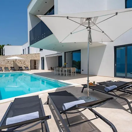 Villa Prestige Omis