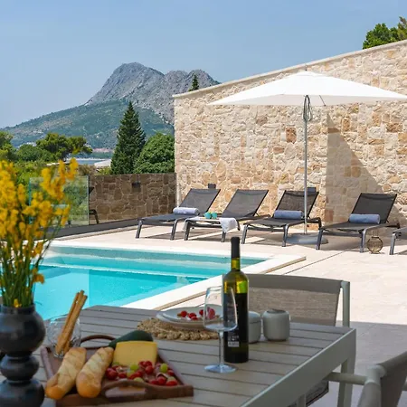 Prestige Villa