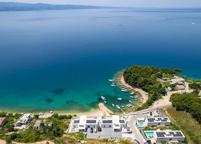Prestige Villa *