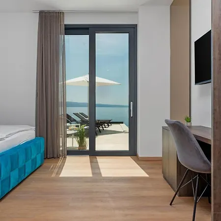 Prestige Omiš