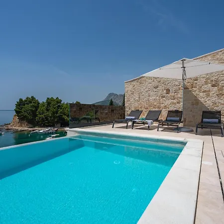 Prestige Omiš